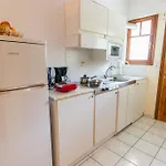 Stathopoulos Apart Otel 4*
