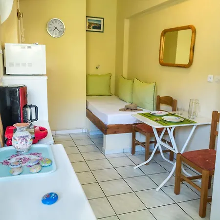 Stathopoulos 4* سامباتيكي